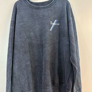 Champion Men's Washed Gray Crewneck Sweater